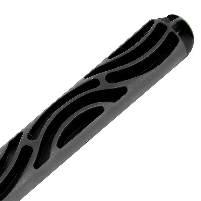 Unger Fenster-Einwascher - Breite: 25 cm, Kunststoff - Detailaufnahme eines schwarzen Kunststoffprofils mit gewelltem Design und abgerundetem Ende, das sich ideal für verschiedene Anwendungen eignet.