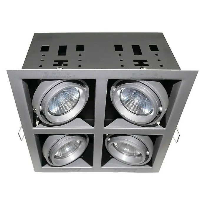 Tween Light Foco empotrable Techno - 50 W, Ø x Al: 20,5 x 15 cm, Cromo, Blanco cálido - Primer plano de un moderno foco LED de techo cuadrado con cuatro proyectores ajustables para una iluminación flexible.