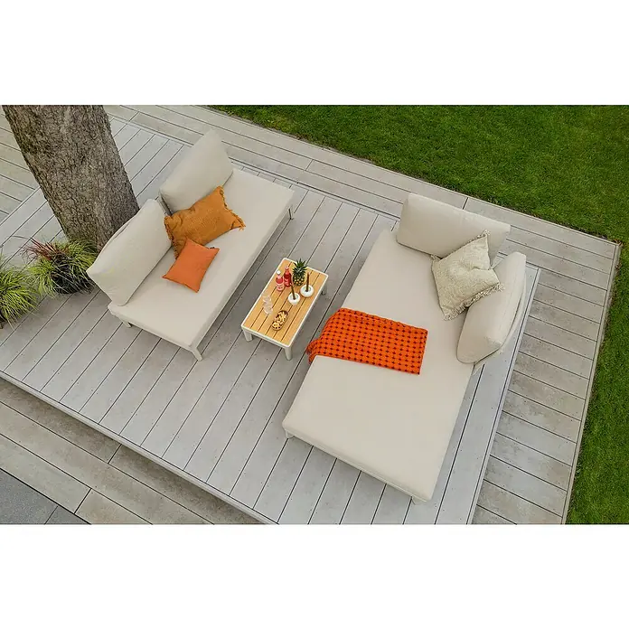 Sunfun Solo Rope Chaise lounge - An x Pr: 194 x 114,5 cm, Metal, Gris - Dos tumbonas modernas con cojines y mesa auxiliar en un patio, perfectas para relajarse al aire libre.