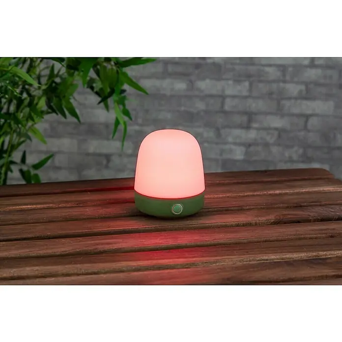 Starlux Akku-Tischleuchte Mini - L x B x H: 10 x 10 x 12 cm, Matcha Green, RGBW, 0,3 W, IP44 - Die kabellose Tischleuchte mit sanftem, warmem Licht sorgt für eine angenehme Atmosphäre. Sie ist grün und mit einem Knopf ausgestattet.