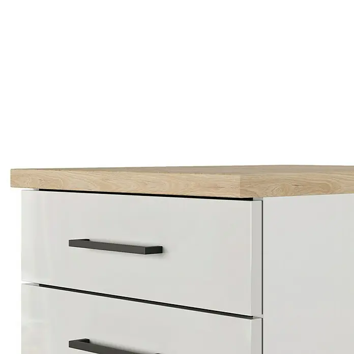 Flex-Well Lund Küchen-Unterschrank Schubkasten - B x T x H: 50 x 60 x 85 cm, Lichtgrau - Nahaufnahme einer weißen Kommode mit hellbrauner Holzplatte und schwarzen Griffen. Das Möbelstück wirkt modern und elegant.