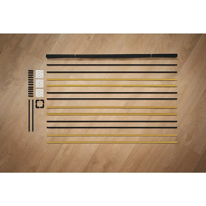 Tesa Insect Stop Mosquitera para ventana - An x Al: 1,2 x 2,4 m, Montaje de la mosquitera: Pinzas, Antracita - Kit de montaje del producto con varillas doradas y negras, conectores y tiras adhesivas para una fácil instalación sobre un suelo de madera.