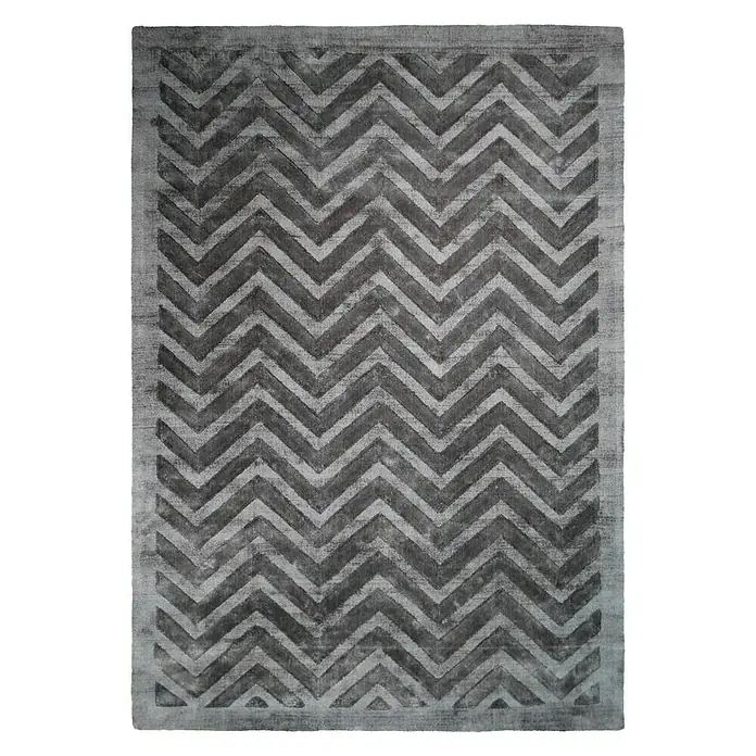 Kayoom Kurzflorteppich Luxury 410 - Grau, 170 x 120 cm, 100 % Viskose - Rechteckiger, grauer Teppich mit modernem Chevron-Muster und schlichter Bordüre für stilvolle Wohnräume.