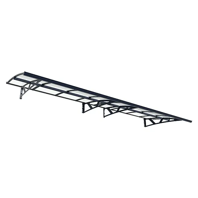 Palram – Canopia Pultvordach Amsterdam - 447 x 139 x 33 cm, Anthrazitgrau - Aufnahme eines langen, schlanken Vordachs mit schwarzem Rahmen und durchscheinender Platte, ideal für den Schutz vor Wettereinflüssen.