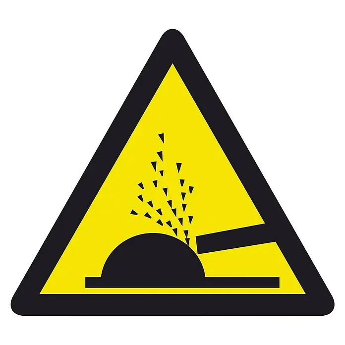 Cartel - Amarillo/Negro, Peligro por proyección de partículas, 5 x 5 cm - ¡Atención! Señal de advertencia para hojas de sierra giratorias. ¡Cuidado con los objetos voladores! ¡Utilice equipo de protección!