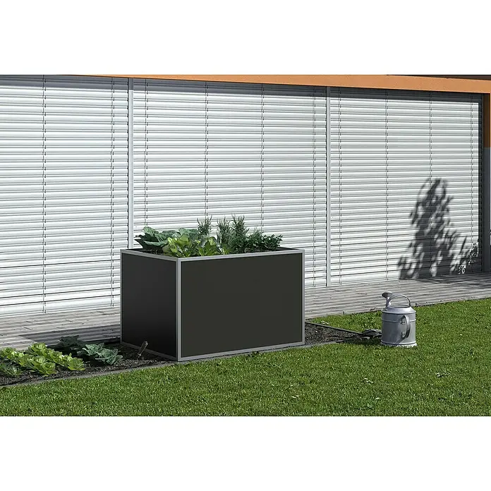 KGT Hochbeet 130 - 121 x 91 x 77 cm, Aluminium, Anthrazit/Weiß - Der dunkle, würfelförmige Pflanzkübel mit silbernen Akzenten bietet Platz für Kräuter und Gemüse und wird durch eine Gießkanne ergänzt.