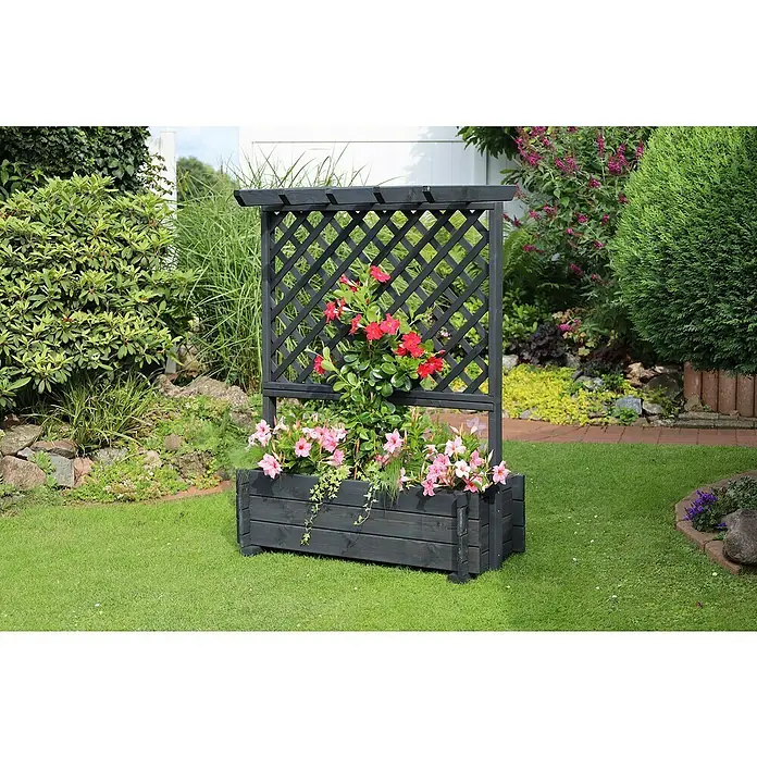 Promadino Pflanzkasten mit Pergola - Außenmaß (L x B x H): 140 x 64,5 x 102 cm, Holz, Anthrazit - Schwarze Pflanzkasten-Kombination mit Spalier, bepflanzt mit rosa und roten Blumen, auf einer Rasenfläche im Garten.