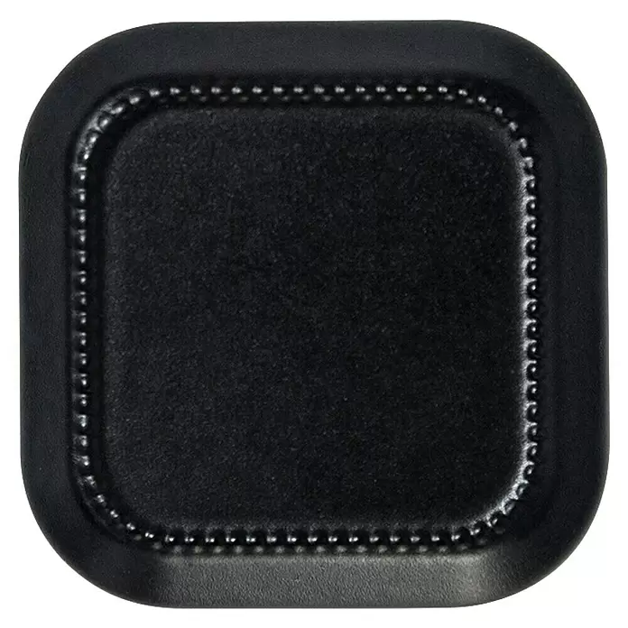 Rei Möbelknopf - Durchmesser: 30 mm, Schwarz, L x H: 30 x 22 mm - Schwarzer, quadratischer Flaschenboden mit abgerundeten Ecken und erhabenem Perlenrand.