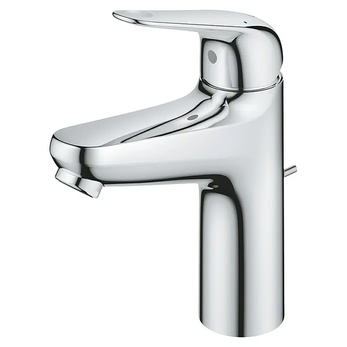 Grohe Swift Waschtischarmatur M-Size - Ausladung Armatur: 116 mm, Chrom, Glänzend - Bild einer glänzenden Armatur mit modernem Design vor schwarzem Hintergrund, ideal für Badezimmer oder Küche.