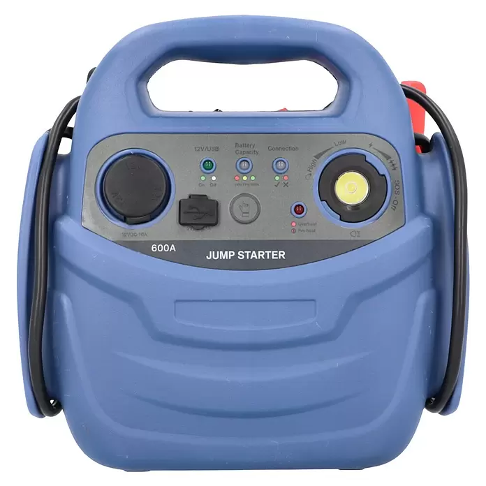 Cartrend Starthilfegerät LI-IO M. - Li-Ionen, 12 V - Blauer tragbarer Starthilfe mit Bedienfeld, Ladeanzeige und integrierter Lampe.