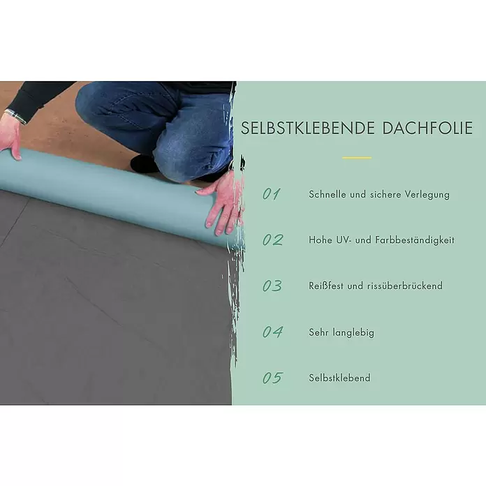 Karibu Gartenhaus Lily - Außenmaß inkl. Dachüberstand (B x T): 440 x 442 cm, Holz, Naturbelassen - Person rollt hellblaue selbstklebende Dachfolie zur Verlegung aus.