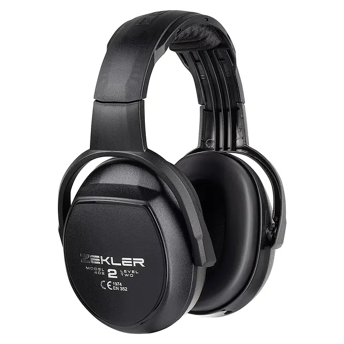 Zekler Gehörschutz 402 - Schwarz - Eine schwarze ZEKLeR 402 Level Two Ohrenschützer, ideal für den Schutz vor Lärm in lauten Umgebungen, für Industrie und Heimwerker.