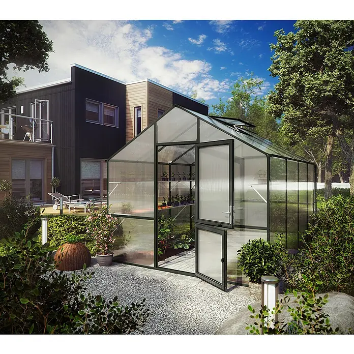 KGT Gewächshaus Lilie IV - Außenmaß inkl. Dachüberstand (B x T): 297 x 429 cm, 10 mm, Anthrazitgrau - Ein modernes Gewächshaus mit geöffneter Tür, umgeben von üppigem Grün, bietet den perfekten Rahmen für Gartenliebhaber.