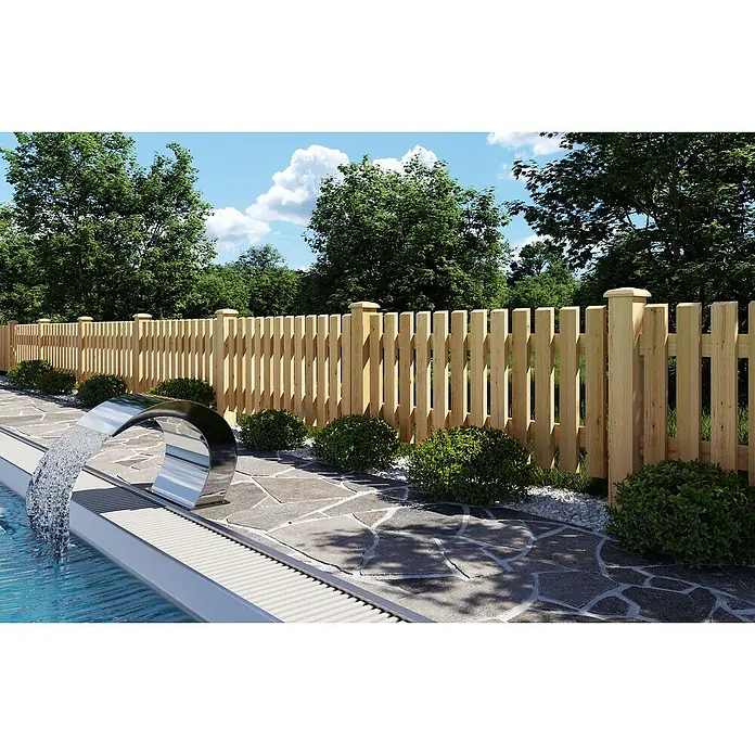 Joda Vorgartenzaun Bremen - 100 x 80 cm, Holz - Heller Holzzaun am Pool mit dekorativen Büschen und Steinfliesen, der eine ruhige und moderne Gartengestaltung zeigt.