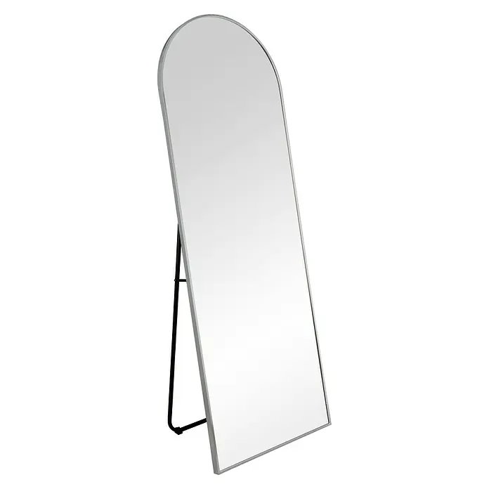 Standspiegel Mira - 57 x 160 cm, Silber, Metall - Freistehender Ganzkörperspiegel mit silbernem Rahmen und abgerundeter Oberseite, ideal für Schlafzimmer oder Ankleidezimmer.\n