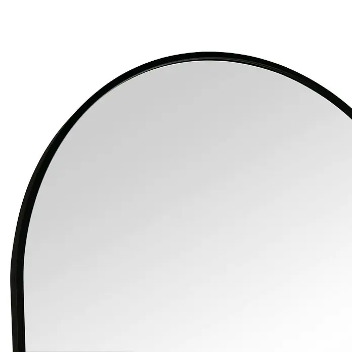 Standspiegel Mira - 57 x 160 cm, Schwarz, Metall - Nahaufnahme eines Spiegels mit einem stilvollen, schwarzen Rahmen, der einen eleganten und modernen Look verleiht.