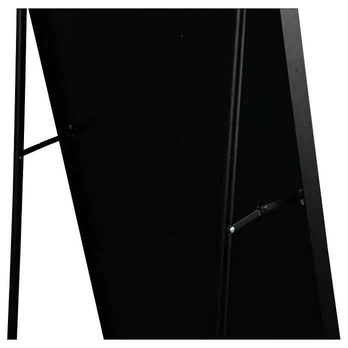 Standspiegel Mira - 57 x 160 cm, Schwarz, Metall - Nahaufnahme des Rückens eines schwarzen Staffelei-Displays, das eine solide Stützkonstruktion und einen schlanken Rahmen zeigt.