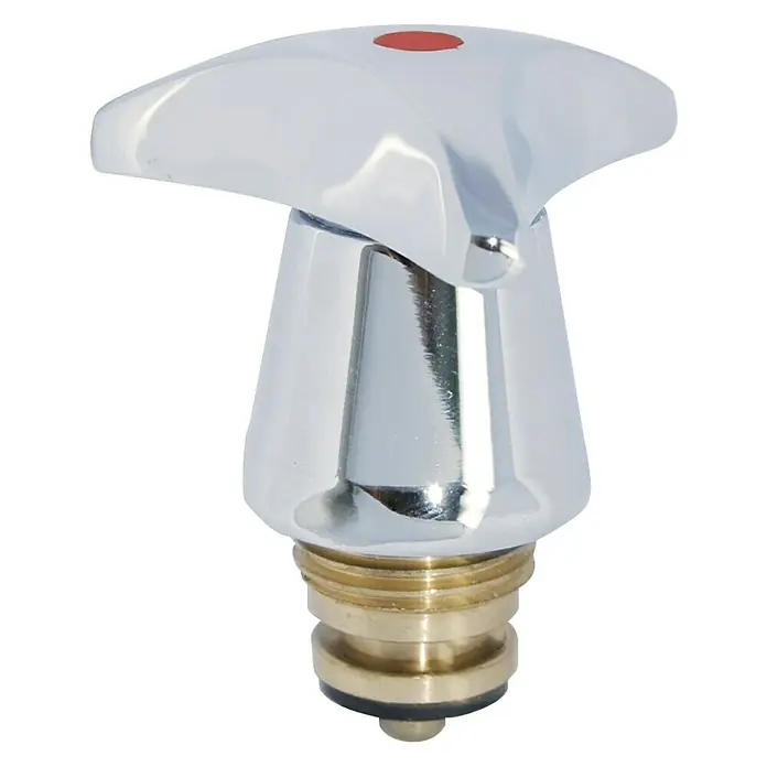 Hahnoberteil - ½″, Rot/Chrom, Dreisterngriff - Nahaufnahme eines glänzenden Wasserhahngriffs mit rotem Punkt und goldenem Sockel.