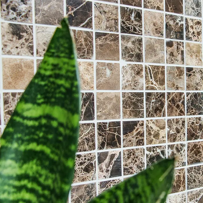 Mosaikfliese Quadrat MOS 32/2909 - 30,5 x 30,5 cm, Braun, Matt - Elegante Marmorfliesen in warmen Brauntönen verleihen jedem Raum eine luxuriöse Note. Ideal für stilvolle Wand- und Bodenbeläge.
