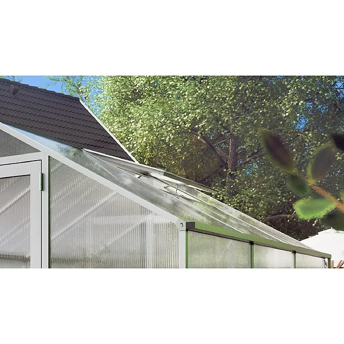 KGT Gewächshaus-Dachfenster - 62 x 102 x 5 cm, Pressblank, Passend für: KGT Gewächshäuser - Nahaufnahme eines Gewächshauses mit geöffneten Fenstern, um die Luftzirkulation zu fördern. Der silberne Rahmen und die klaren Platten sind gut sichtbar.