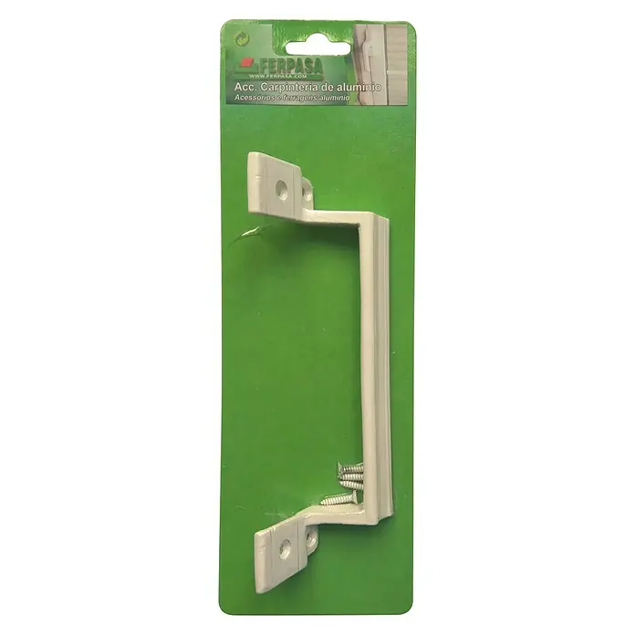 Manillón 81032 - Blanco - Primer plano de un tirador de mueble de aluminio con tornillos sobre un embalaje verde.