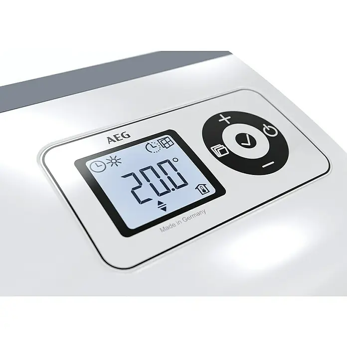 AEG Heizlüfter VH 213 Wandmontage - 2.000 W, Alpinweiß, IP24 - Nahaufnahme einer AEG-Heizungssteuerung mit digitalem Display, das 20.0°C anzeigt. Sichtbar sind auch Bedienknöpfe und der Hinweis "Made in Germany".