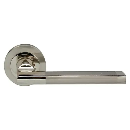 GDK  Conjunto de picaporte A01 668A