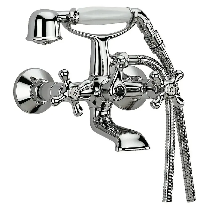 Grifo monomando de bañera bimando Rustic - Cromo, Brillante - Primer plano de un mezclador de bañera vintage cromado brillante con teleducha y manetas de cruz.