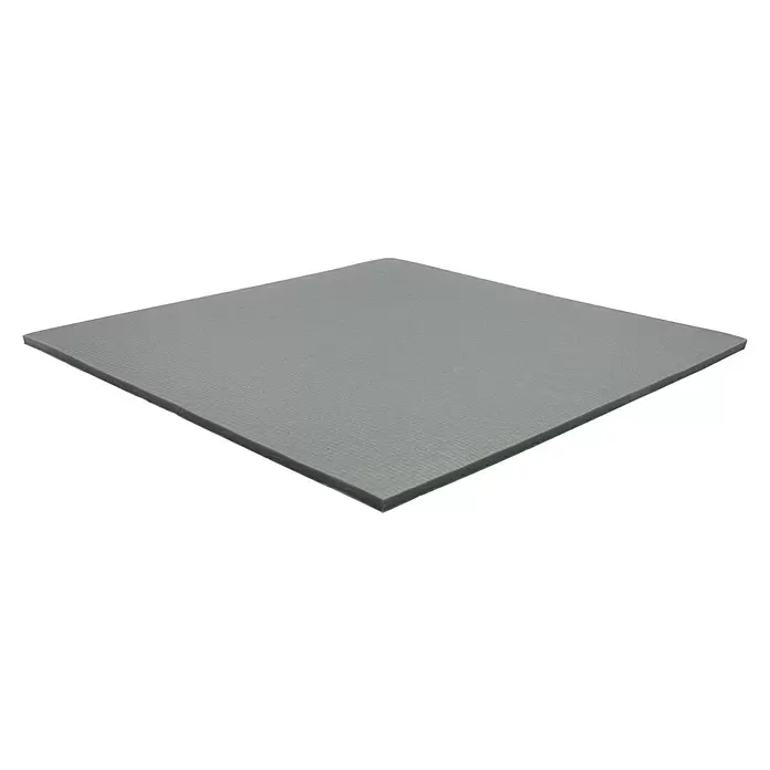 Wagner System Bodenschutzmatte - L x B x H: 200 x 200 x 4 mm, 1 Stk., Grau, Kleben - Graue rechteckige Schallschutzmatte mit texturierter Oberfläche, schräg dargestellt.