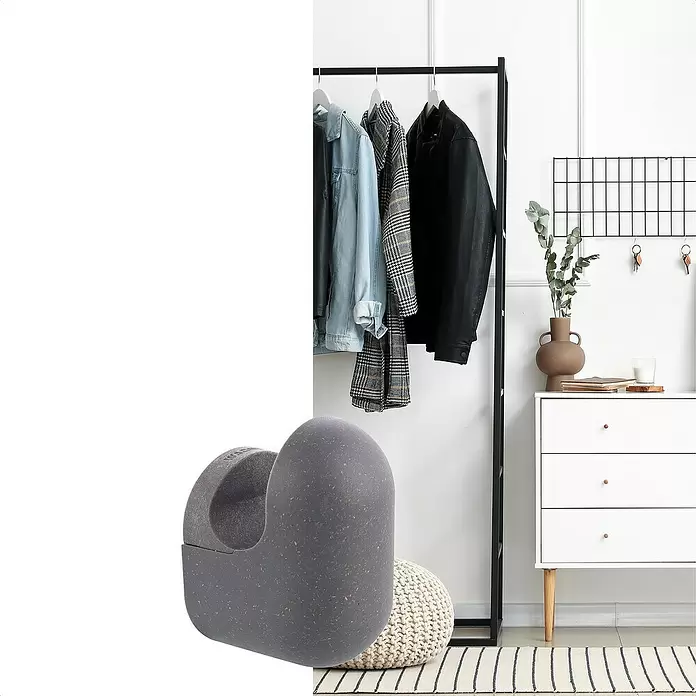 Wagner System Garderobenhaken PILL - L x B x H: 55 x 45 x 75 mm, Schiefergrau, 1 Stk. - Dunkelgrauer gesprenkelter, gekrümmter Halter für Haushaltsartikel, präsentiert in einem modernen Wohnambiente.