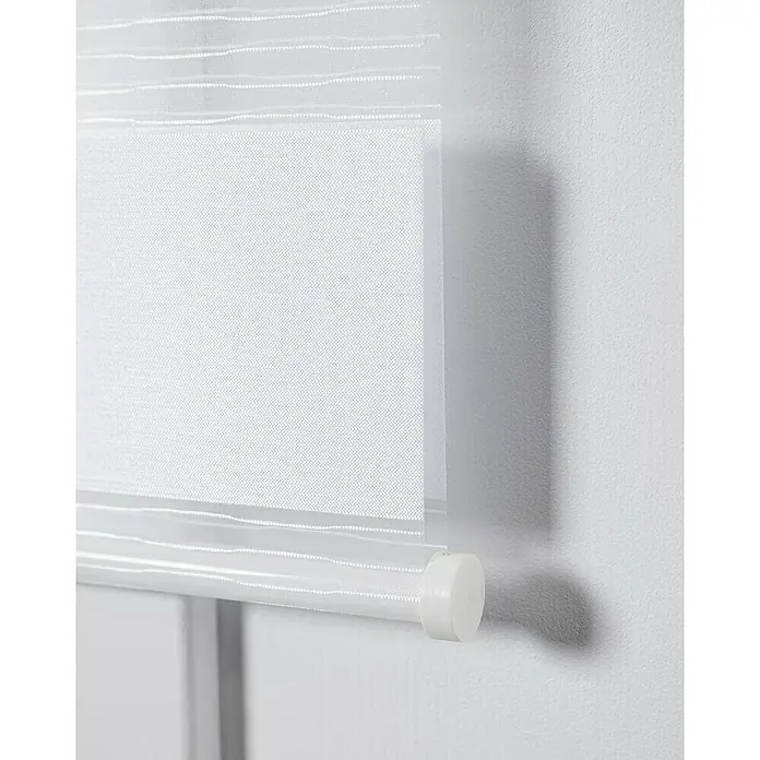 Estor noche y día Premium - An x Al: 200 x 250 cm, Blanco - Primer plano de un estor enrollable doble blanco, que combina diseño moderno y funcionalidad para la decoración de ventanas.