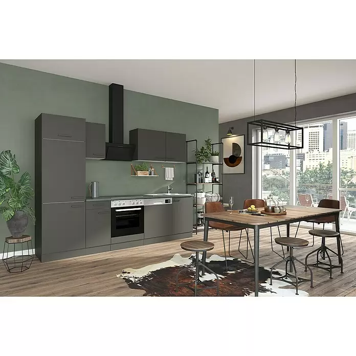 Optifit Madrid420 Küchenzeile Typ 4 - Breite: 270 cm, Anthrazit, Mit Elektrogeräten - Moderne dunkelgraue Küchenschränke mit integrierten Geräten und Essbereich mit Holztisch, braunen Stühlen und Hockern auf Kuhfellteppich.