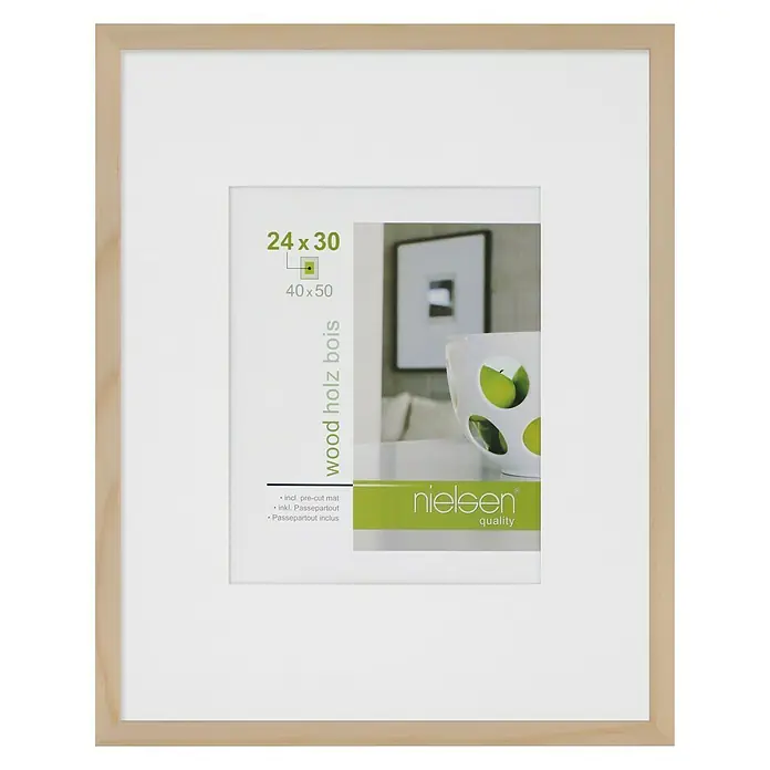 Nielsen Holzrahmen Apollo - 40 x 50 cm, Natur - Bilderrahmen aus hellem Holz mit Passepartout, geeignet für Fotos der Größe 24x30 cm und 40x50 cm, von Nielsen, um Ihre Lieblingsstücke stilvoll zu präsentieren.