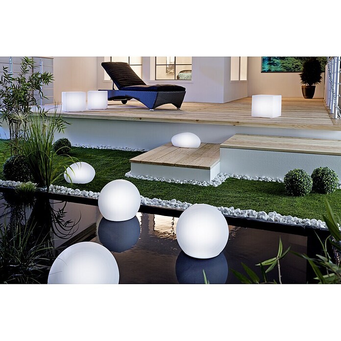 BAUHAUS Solar-Kugelleuchte Ball (Mit Erdspieß, Durchmesser Leuchte: 20 cm, Höhe: 525 mm, Silber, IP44)
