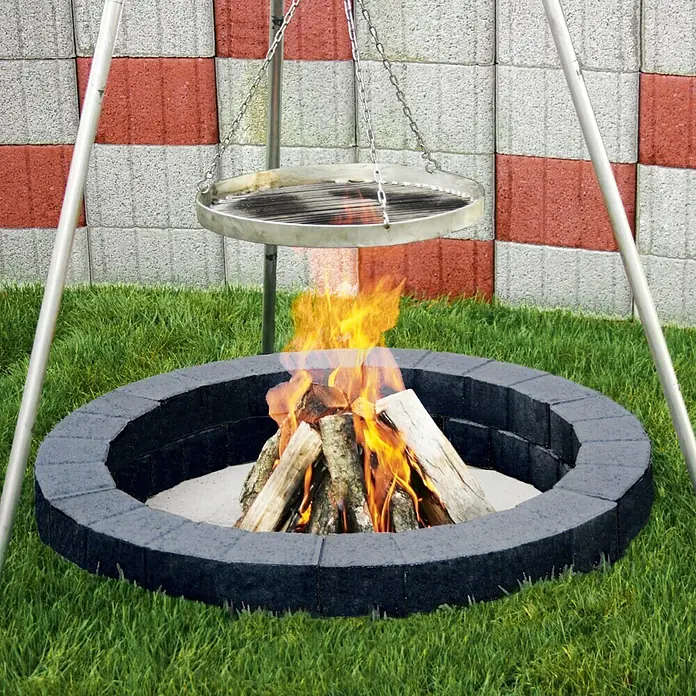 Christoph Randstein Multi- Bord - 50 x 11,5 x 8 cm, Anthrazit, Gebogen - Feuerstelle mit Grillrost über offenem Feuer im Garten. Gemütliche Atmosphäre für Grillabende und Lagerfeuer.