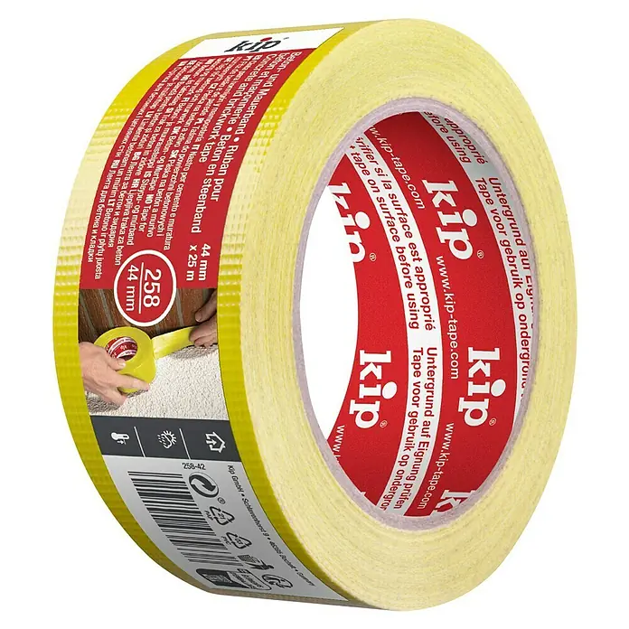 Kip Feinkrepp-Masker Beton- und Mauerband 258 - 25 m x 44 mm, 0,2 mm, Laminiertes Polyethylen, Temperaturbeständigkeit: -50 °C - 65 °C, Selbstklebend - Nahaufnahme von Kip 258 Beton- und Mauerband, 44 mm x 25 m, ideal zum Abkleben von Beton- und Mauerwerk für saubere Farbkanten.
