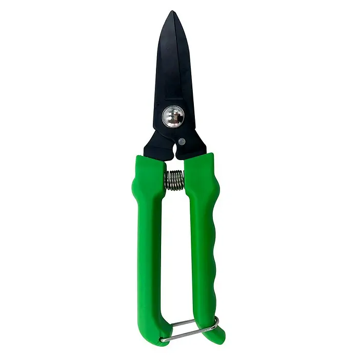 Trimmer GFGSB 190 - Bypass - Nahaufnahme einer Gartenschere mit grünen Griffen und schwarzen Klingen, ideal für präzise Schnitte und Gartenarbeiten.