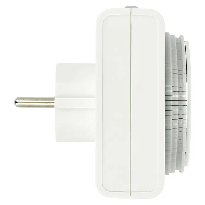 REV Tages-Zeitschaltuhr Kompakt - Mechanisch, 3.680 W, Schaltzeiten: 96, Min. Schaltabstand: 15 min - Nahaufnahme des weißen Smart Plug mit Schalter, geeignet zur Steuerung elektronischer Geräte über eine App.