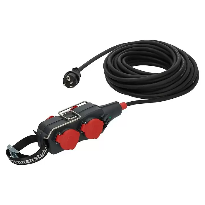 Brennenstuhl Verlängerungskabel mit 4-fach Powerblock - 15 mm, Schwarz, IP44, H07RN-F - Schwarzes aufgerolltes Verlängerungskabel mit Stecker und schwarzer Mehrfachsteckdose mit roten Schutzkappen.