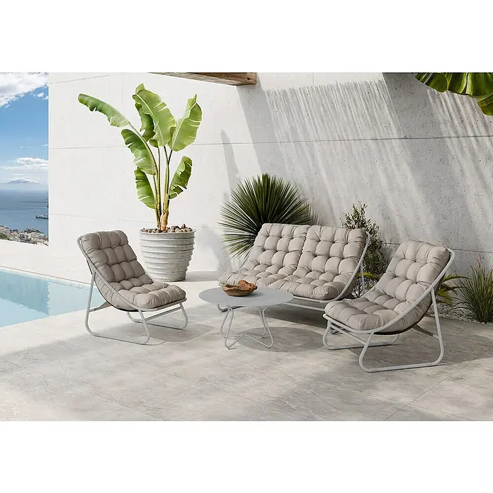 Conjunto de muebles Formentera - 4 pzs., Acero/Olefina, Gris/Blanco - Elegante conjunto de muebles de exterior con sillones acolchados y mesa para relajación al aire libre.