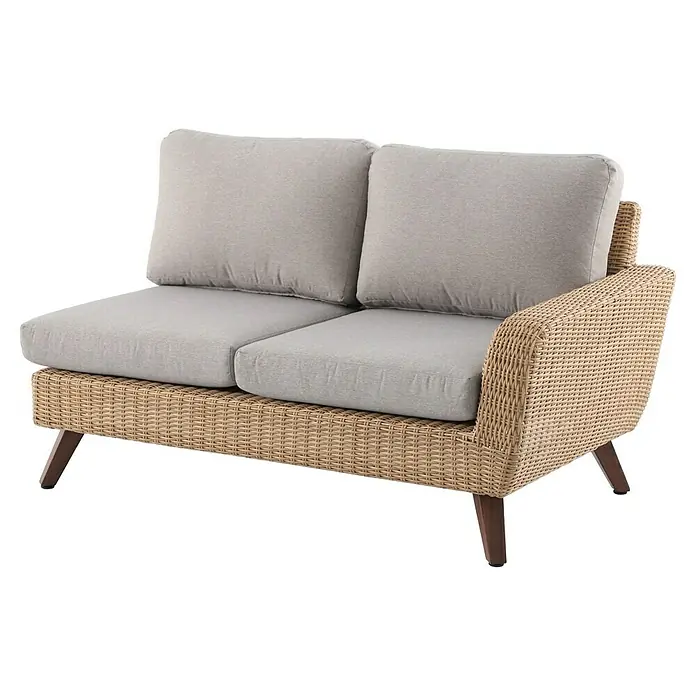 Sofá de conjunto Royal Riviera - Beige, An x Pr x Al: 234 x 89 x 75 cm, Aluminio/Ratán sintético - Un sofá lounge gris claro con estructura de ratán y patas de madera oscura, perfecto para la relajación al aire libre.
