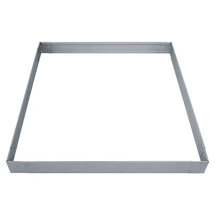 Bellissa Beeteinfassung Pro - 103 x 13 cm, Stahl - Das Bild zeigt einen quadratischen Hochbeetrahmen aus Metall. Der Rahmen ist silbern und weist eine solide Konstruktion auf.