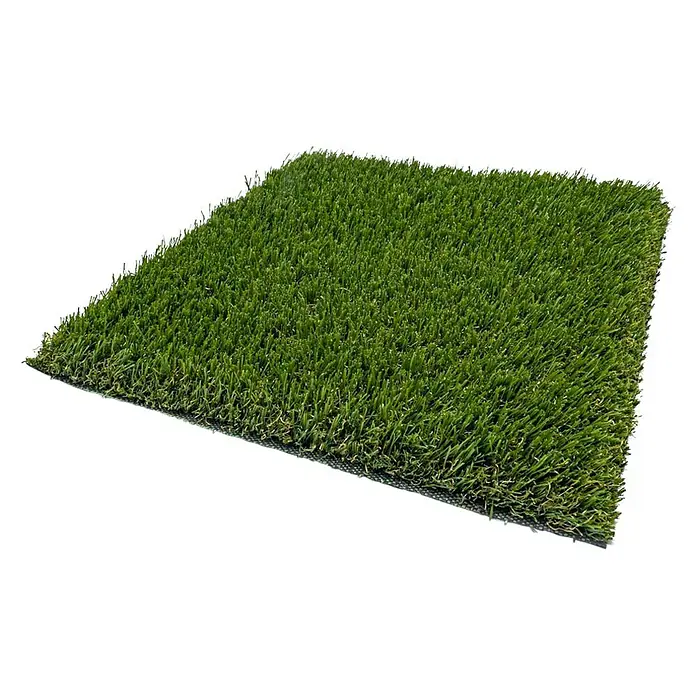 Césped artificial Boracay - 5 x 2 m, Altura del pelo: 30 mm, 19.950 puntadas/m² - Primer plano de un cuadrado de césped artificial exuberante y verde, perfecto para un jardín o balcón de bajo mantenimiento.