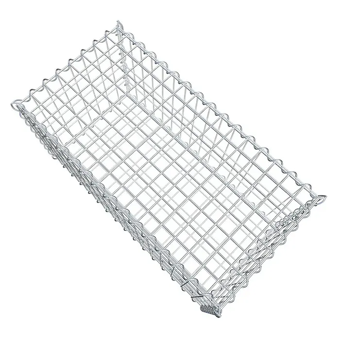 Gabiona Gabione - 80 x 40 x 40 cm, Metall, Maschenbreite: 50 mm, Maschenhöhe: 100 mm - Das Bild zeigt eine Gabione aus Drahtgeflecht. Die Gabione ist rechteckig und hat eine gewellte Umrandung.