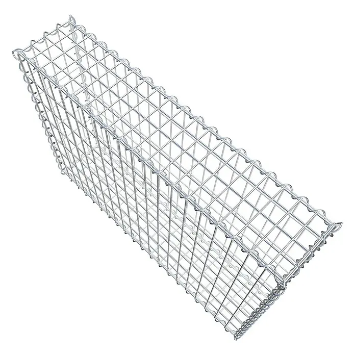 Gabiona Gabione - 100 x 20 x 70 cm, Metall, Maschenbreite: 50 mm, Maschenhöhe: 100 mm - Das Bild zeigt einen Gabionenkorb aus Drahtgeflecht, der typischerweise für Stützmauern und Landschaftsbau verwendet wird.