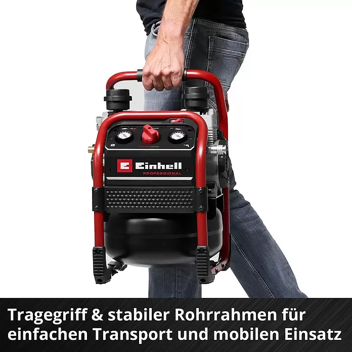 Einhell Professional Power X-Change 18V Akku-Kompressor Silenzzo 18/160 - 18 V, Ohne Akku, 8 bar - Roter und schwarzer Einhell tragbarer Luftkompressor wird von einer Person getragen, Betonung seines stabilen Griffs und mobilen Designs.