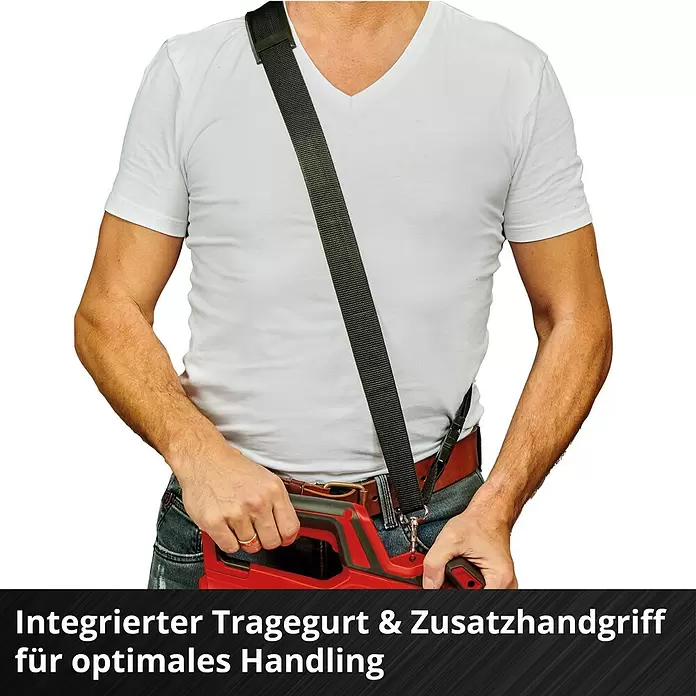 Einhell Power X-Change 18V Akku-Laubsauger & -Laubbläser Venturro 18/210 - 18 V, Ohne Akku, Blasgeschwindigkeit: 210 km/h - Person hält ein rot-schwarzes Elektrowerkzeug mit integriertem Tragegurt und nutzt einen Zusatzhandgriff für optimale Kontrolle.
