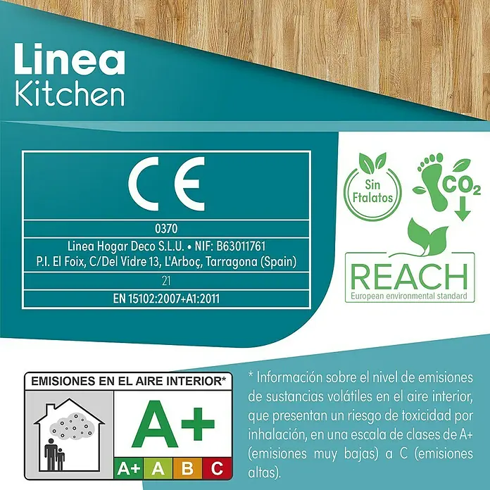Lámina decorativa autoadhesiva vinílico para encimera - 65 x 200 cm, Malmo natural - Imagen de una etiqueta de producto Linea Kitchen que destaca los estándares ambientales y de emisiones como CE, REACH y clase A+.