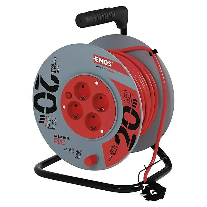 Emos Kabeltrommel - Kunststoff, 20 m, H05VV-F, IP20 - Eine EMOS Kabeltrommel mit 20 Metern rotem Kabel, ideal für Elektrowerkzeuge, bietet mit vier Steckdosen vielseitige Anschlussmöglichkeiten.