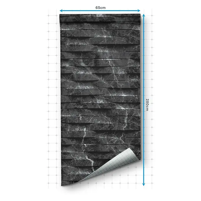 Papel pintado de vinilo autoadhesivo Carrara - Negro, L x An: 280 x 65 cm - Primer plano del rollo de papel pintado autoadhesivo con textura de mármol en blanco y negro, de 65 cm x 280 cm.